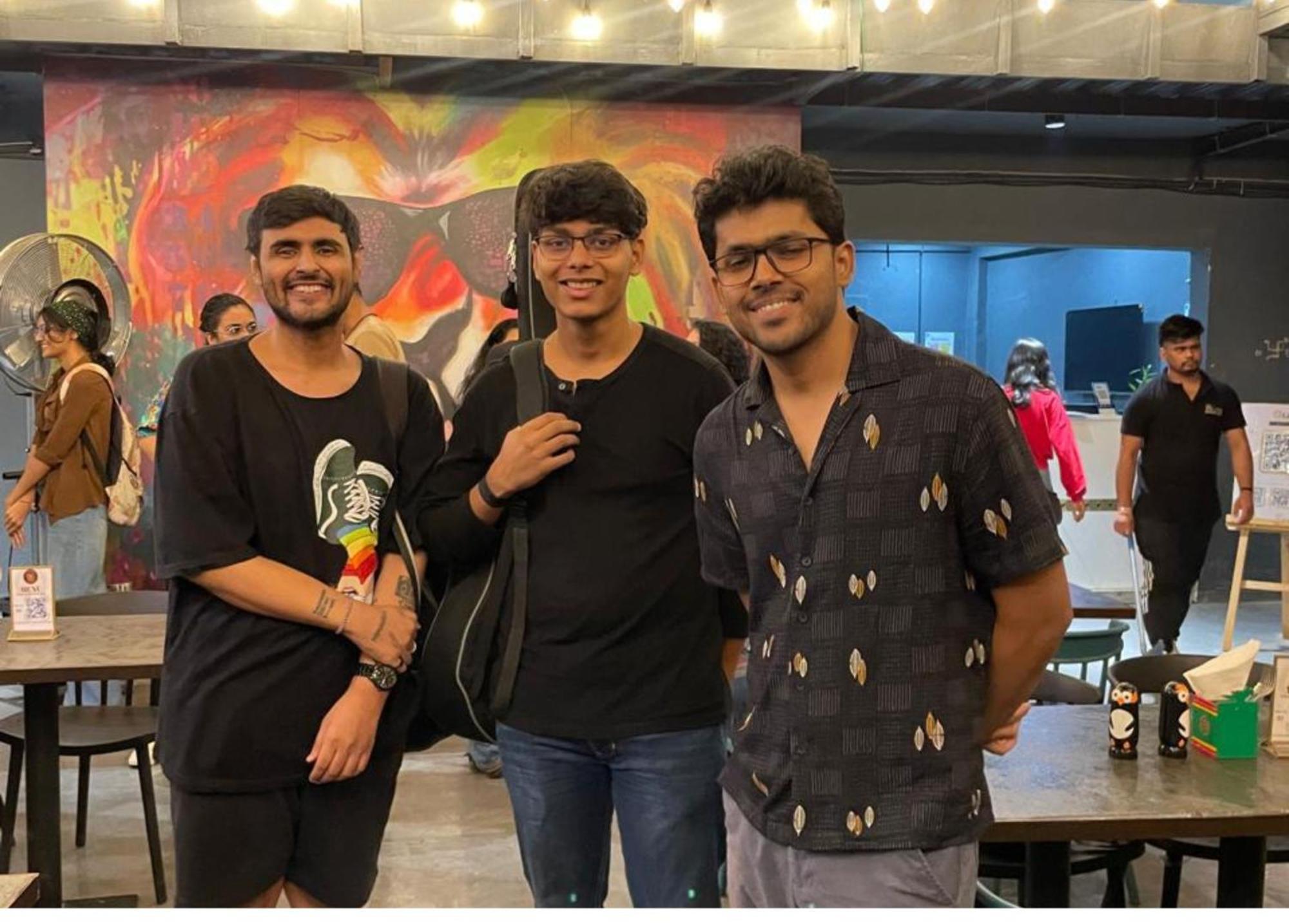 Hostel Coliwo Trois - Kharadi